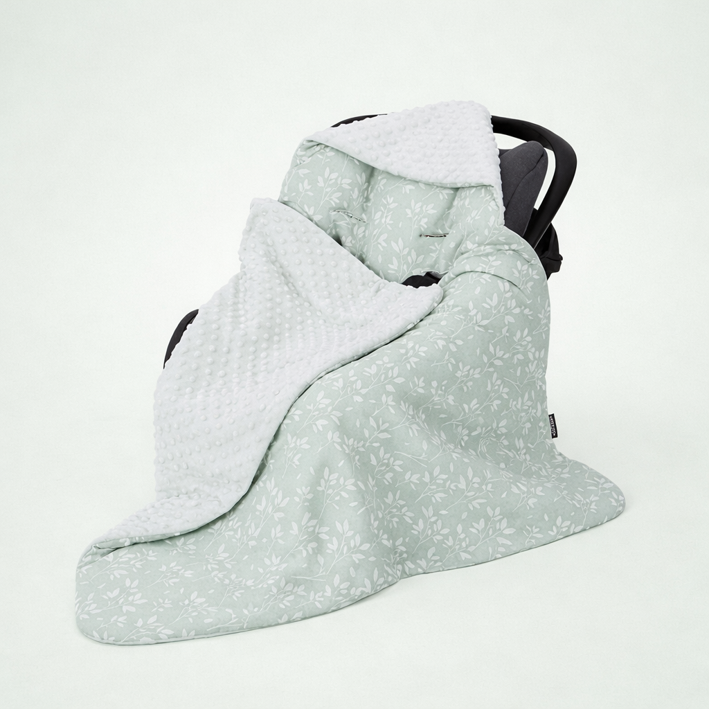 Nid_d_ange_bebe_de_siege_pour_bebe_detaillee