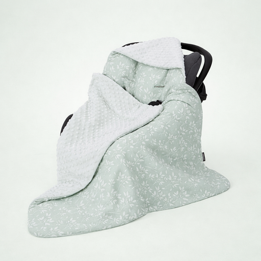 Nid_d_ange_bebe_de_siege_pour_bebe_detaillee