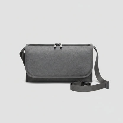 Tapis à langer nomade gris vue sur le produit 