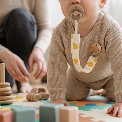 Attache tetine Léger et confortable pour bébé