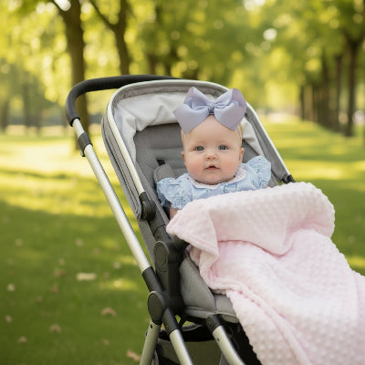 Couverture bébé double face douce et enveloppante idéale pour sommeil et moments câlins