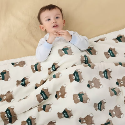 Couverture bébé douce en flanelle avec intérieur sherpa moelleux et capuche pour nouveau-né