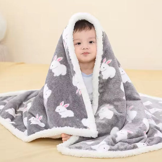 couverture bébé douce et chaude pour bébé lors de promenades et sorties