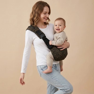 Porte bebe réglable pour bébé, répartissant efficacement le poids afin de réduire la fatigue du dos et des épaules pendant les déplacements